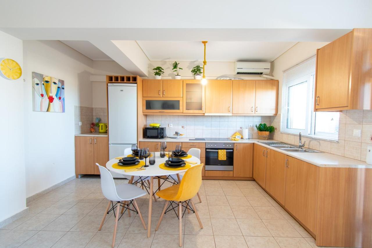 Yelayellow House Near To Airport, Rafina Port And Metropolitan Expo アルテミダ エクステリア 写真
